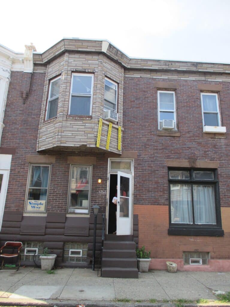 A Visit to The Simple Way