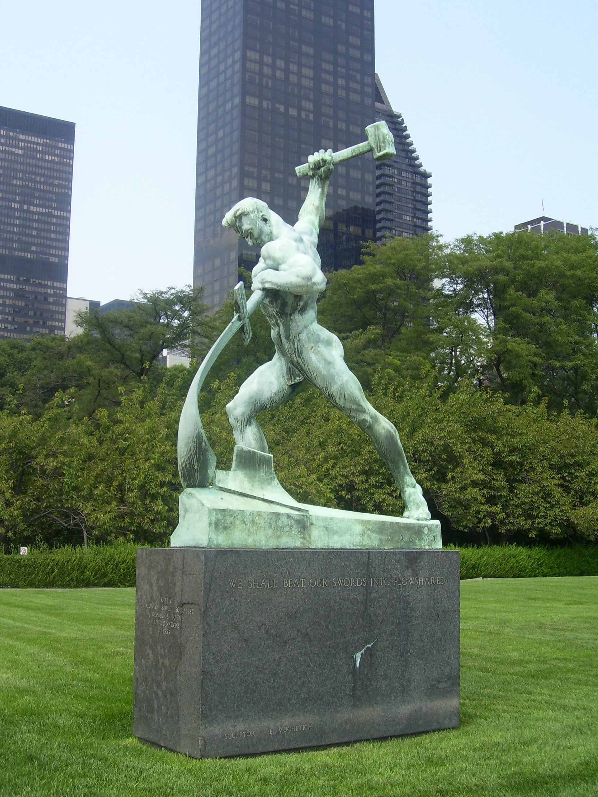 Let-Us-Beat-Swords-Into-Plowshares-statue
