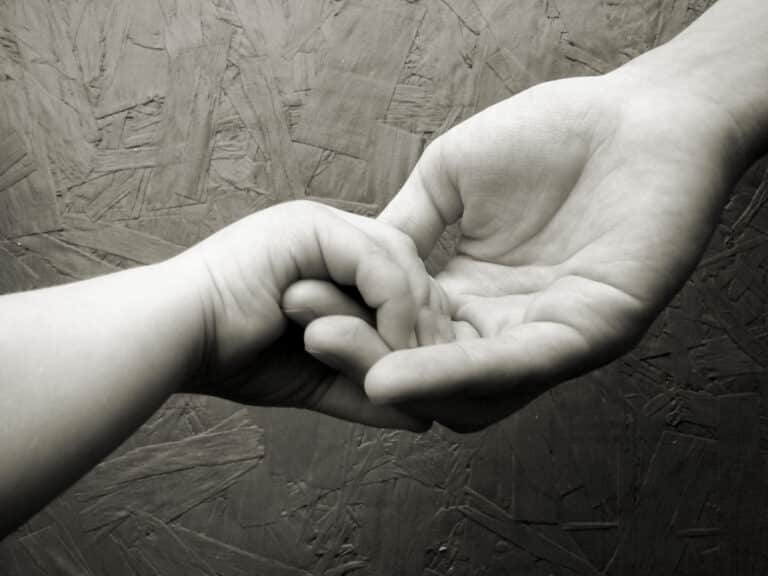 Listening to and praying with the cries of the children at the border