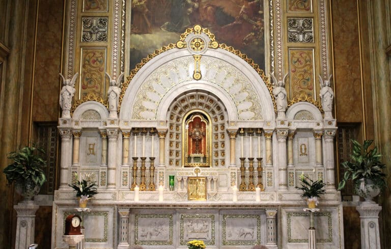 The transformative power of the spiritual practice of Eucharistic Adoration