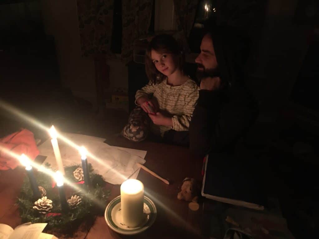 Any Nee Walker-child-advent-wreath