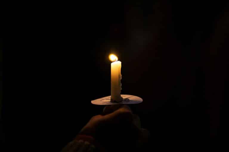 Living as Easter People in the Darkness